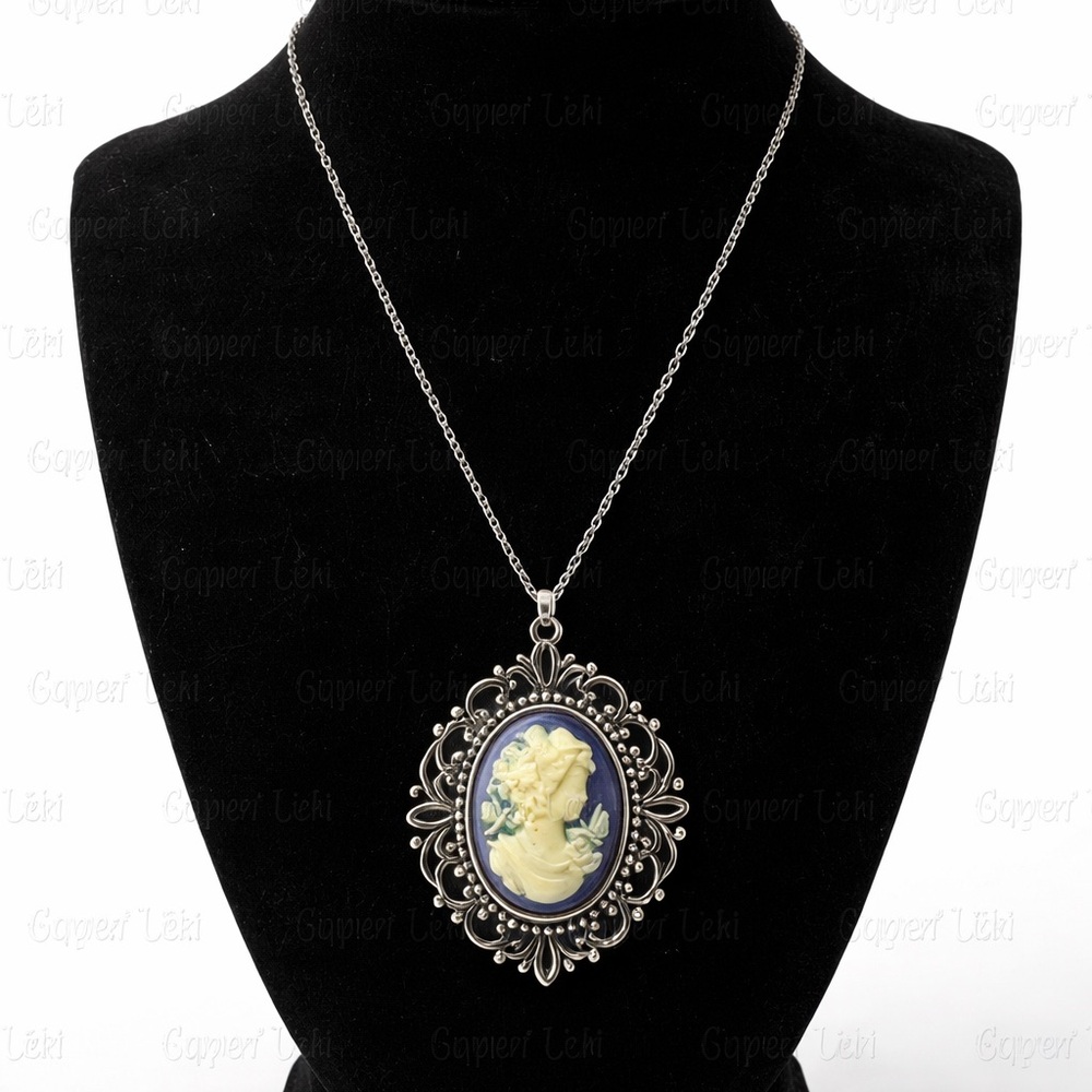NECKLACE - Picture 4 of 9